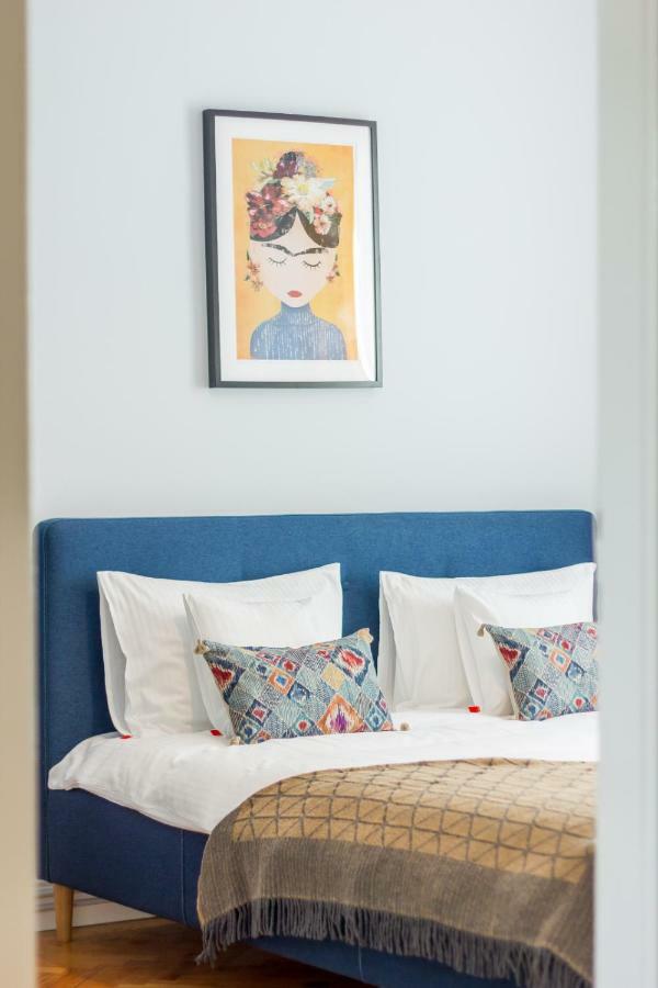 City Chic 3 Bedroom Apartment 克卢日-纳波卡 外观 照片