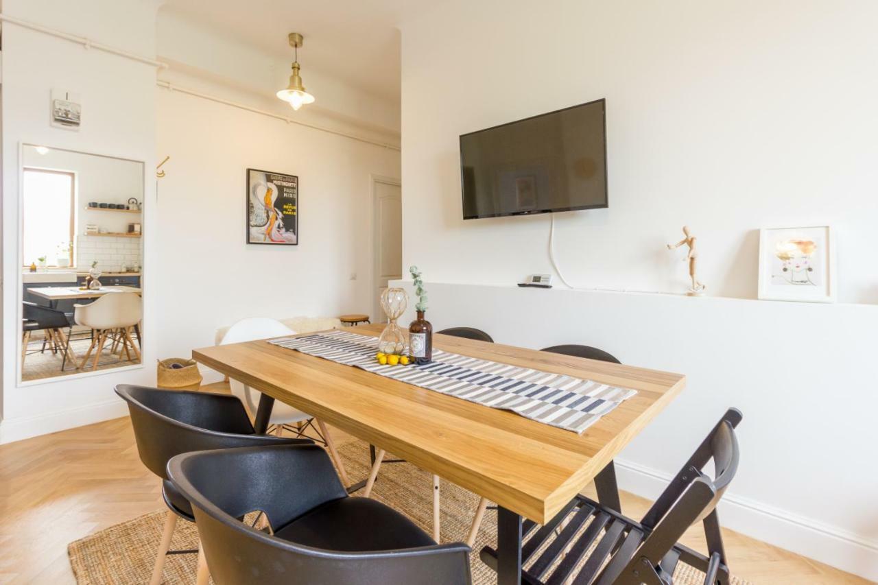 City Chic 3 Bedroom Apartment 克卢日-纳波卡 外观 照片