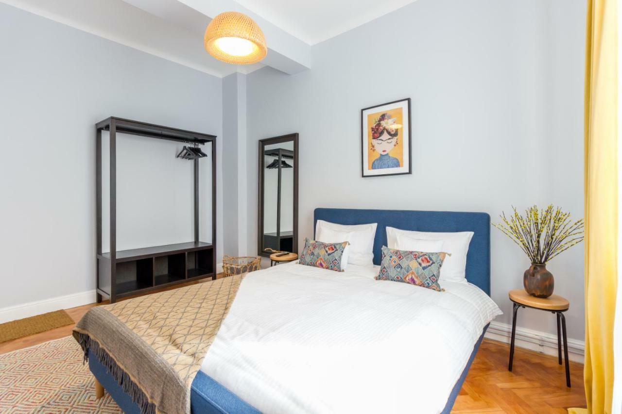 City Chic 3 Bedroom Apartment 克卢日-纳波卡 外观 照片